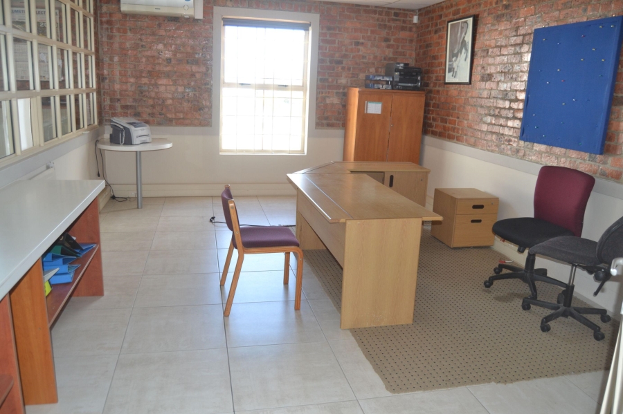 Commercial Property for Sale in Killarney Gardens Western Cape